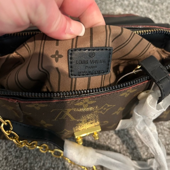 Cute crossbody - Picture 8 of 9